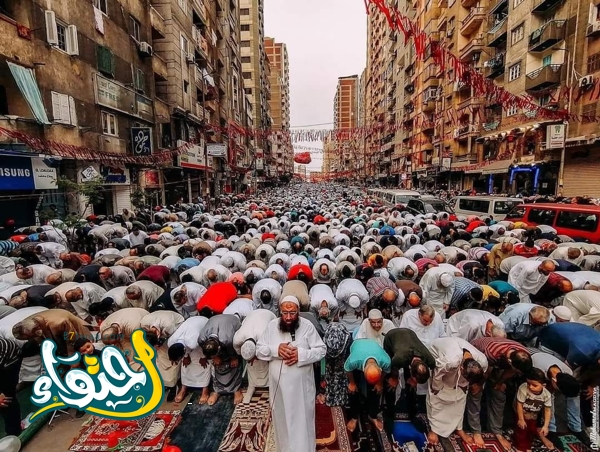 أجواء فى رمضان والعيد فى مصر 9bgdmymo.jpg