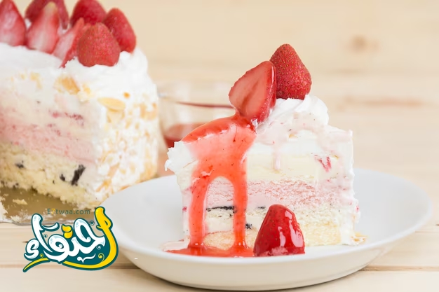 Planet Ice Cream Cake combines all the delicious flavors.