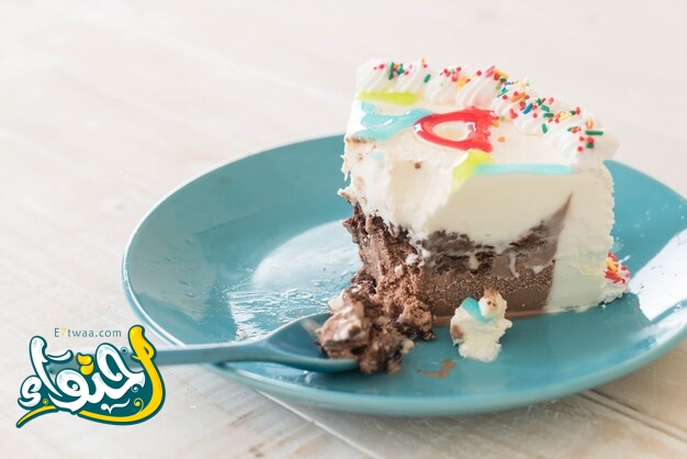 Ice cream cake