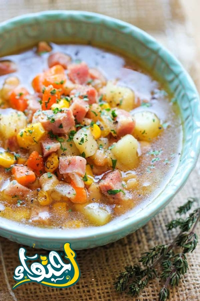 Soupe avec l'os de jambon